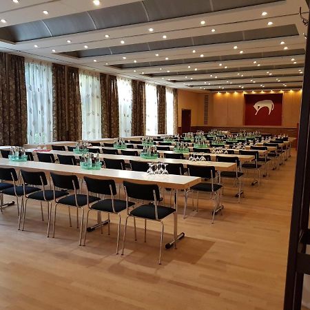 Hotel Zum Weissen Ross Деліч Бізнес фото