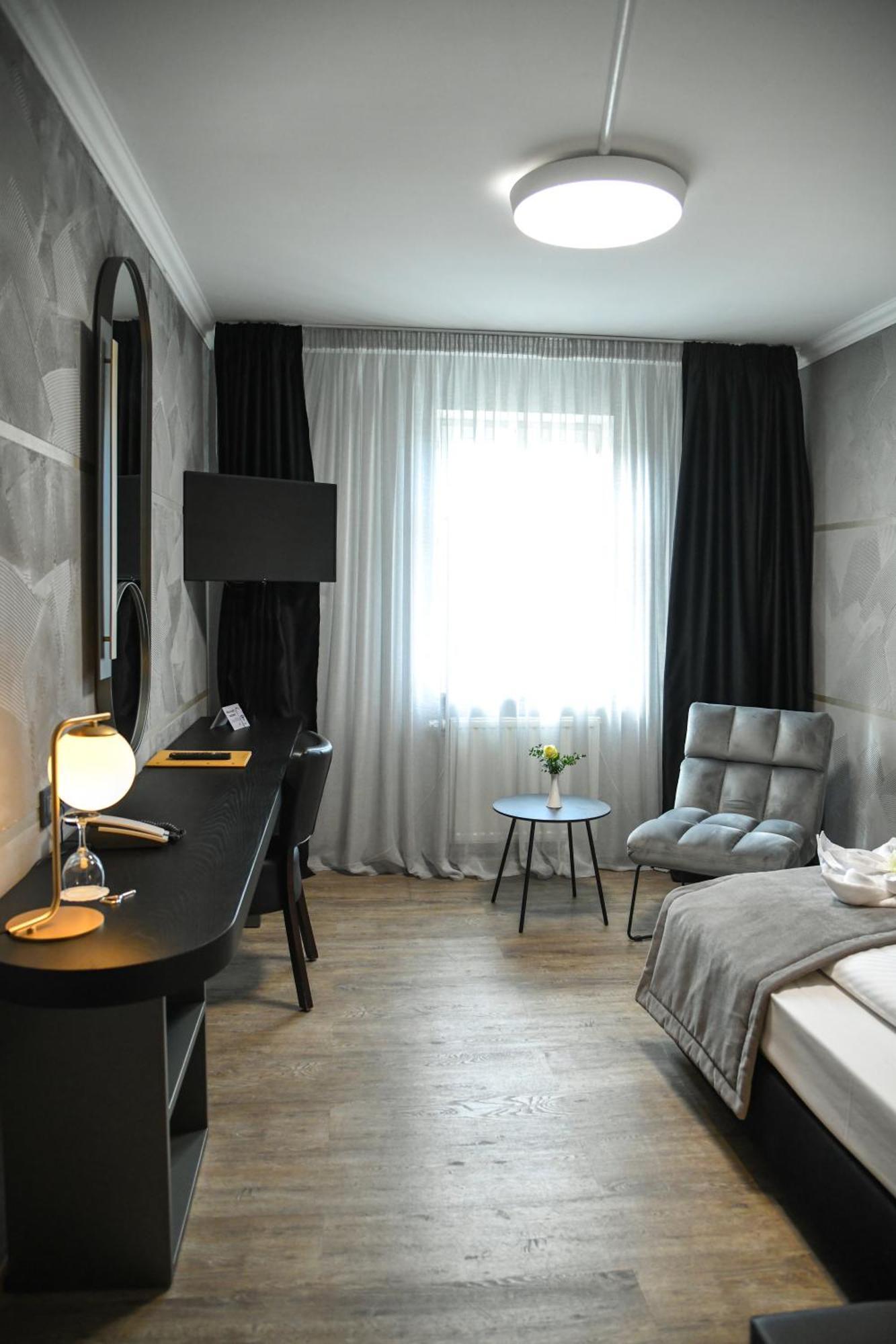Hotel Zum Weissen Ross Деліч Екстер'єр фото