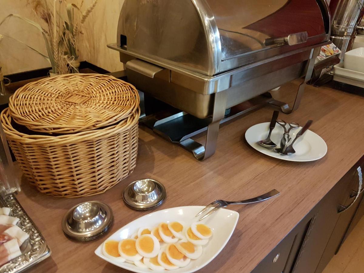 Hotel Zum Weissen Ross Деліч Екстер'єр фото